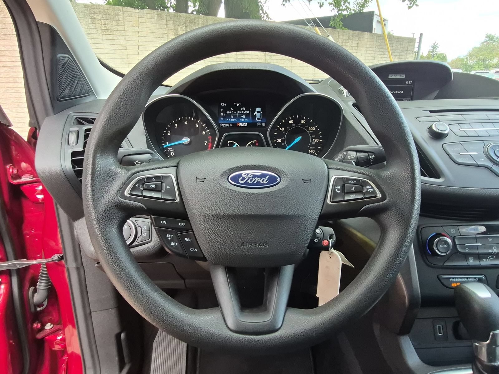 Used 2017 Ford Escape SE FWD image 23