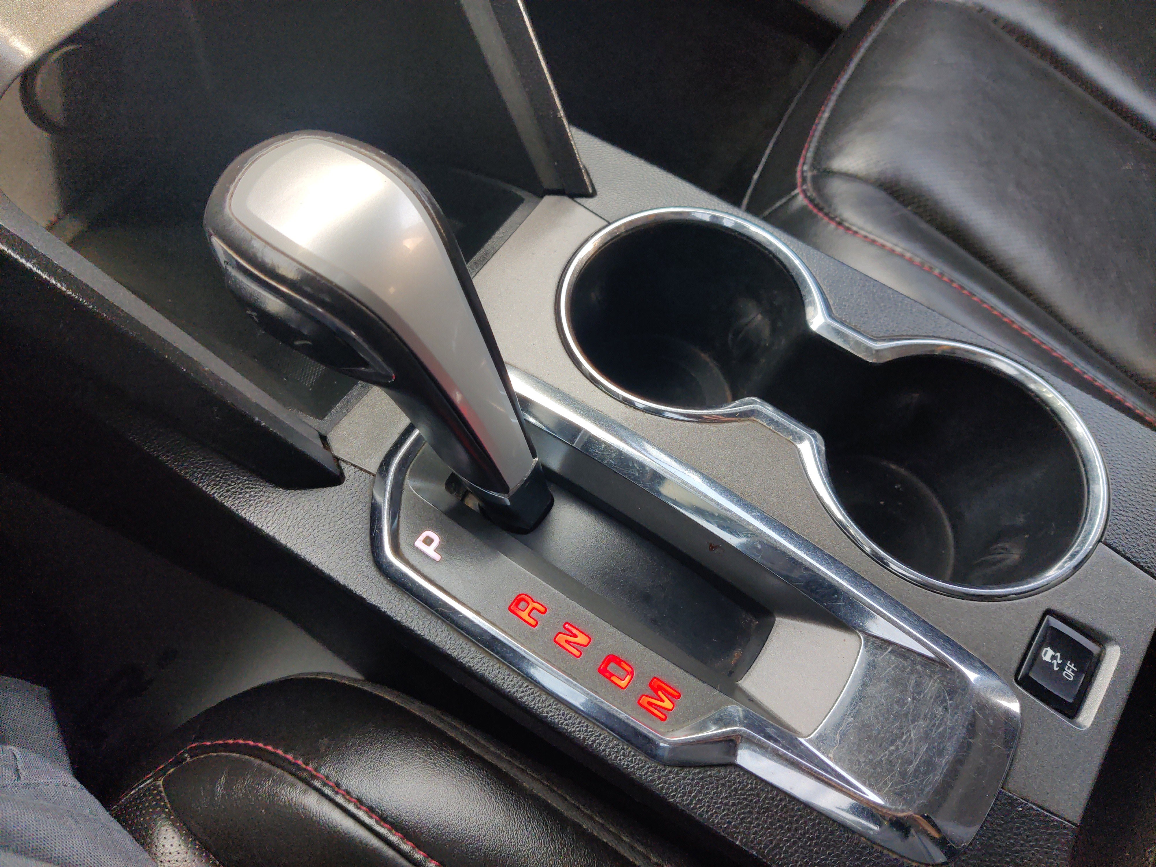 Used 2013 GMC Terrain SLT w/ Cargo Package image 21