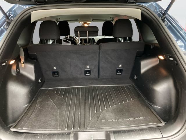 Used 2021 Jeep Cherokee Latitude w/ Mopar Interior Package image 13