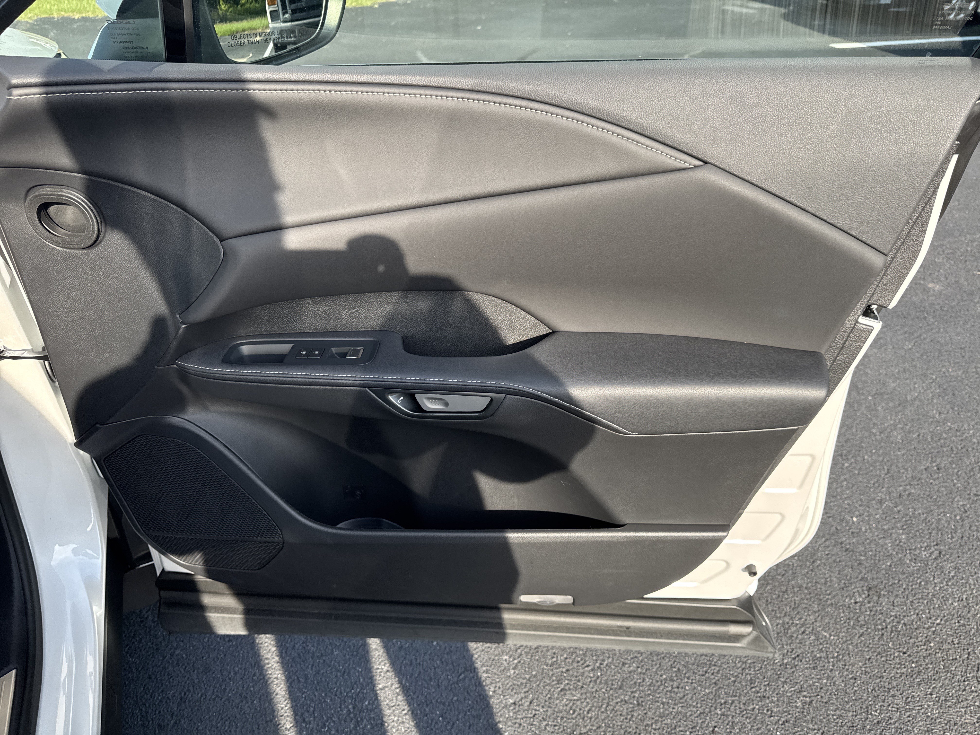Used 2025 Lexus RX 350 FWD w/ Technology Package image 36
