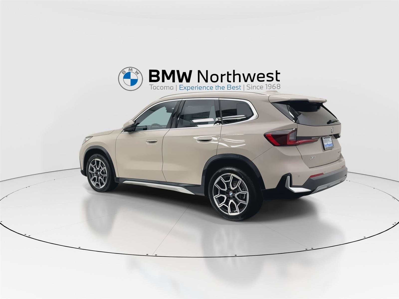 Used 2026 BMW X1 xDrive28i w/ Convenience Package image 12