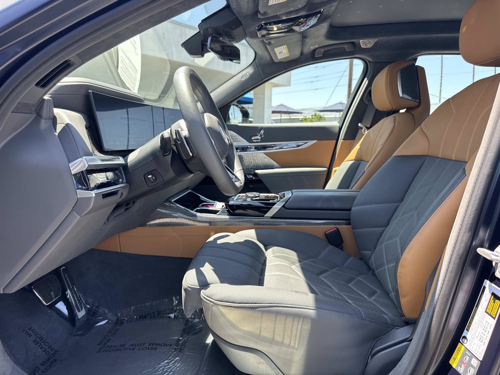 Used 2026 BMW i7 xDrive60 w/ Executive Package AWD/4WD image 26