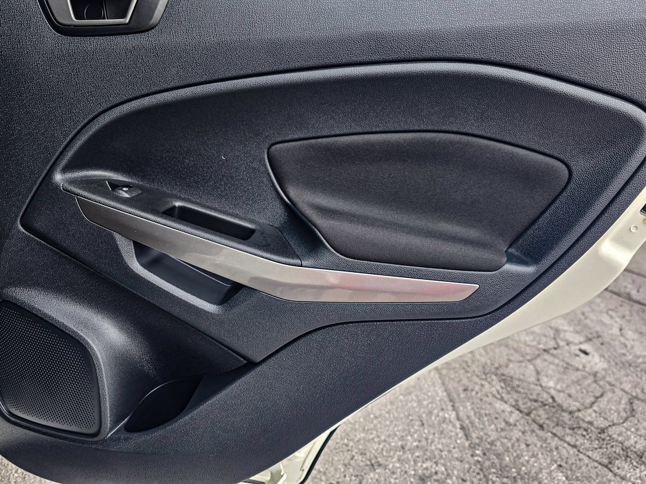 Used 2020 Ford EcoSport SE w/ SE Convenience Package FWD image 39