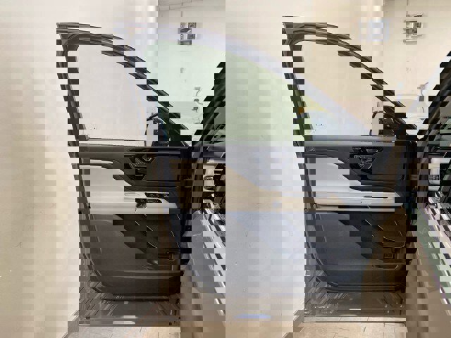 New 2026 Lincoln Aviator AWD image 15