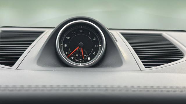 Used 2018 Porsche Macan GTS image 12