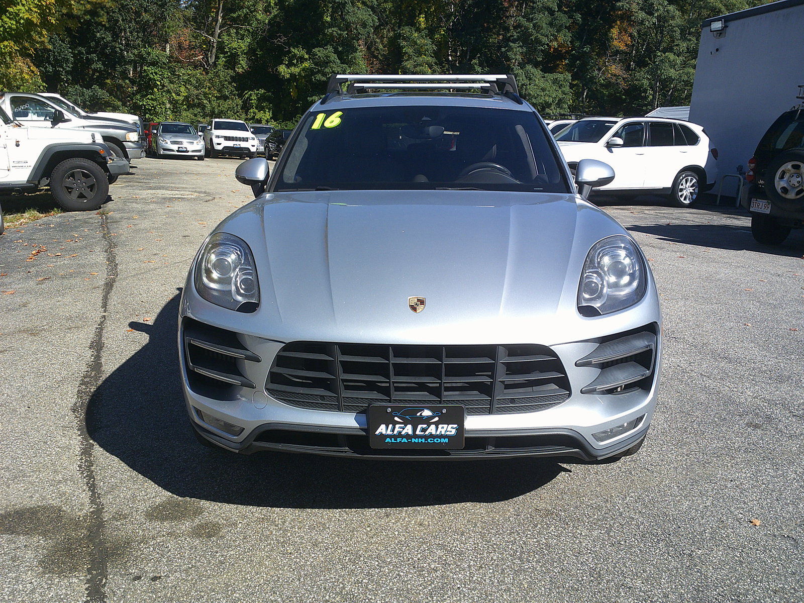 Used 2016 Porsche Macan Turbo w/ Premium Package Plus AWD/4WD image 2