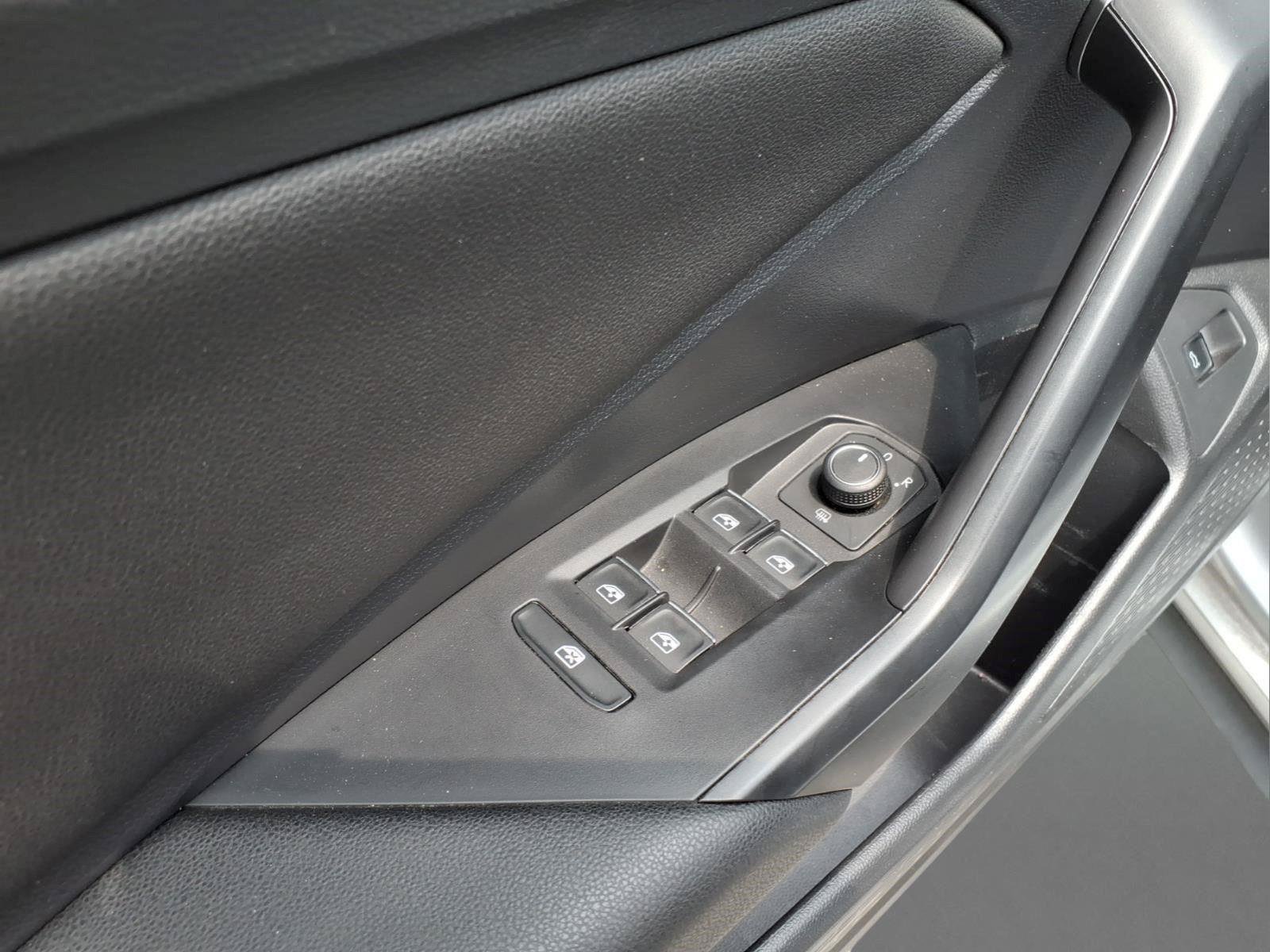 Used 2021 Volkswagen Jetta GLI FWD image 20