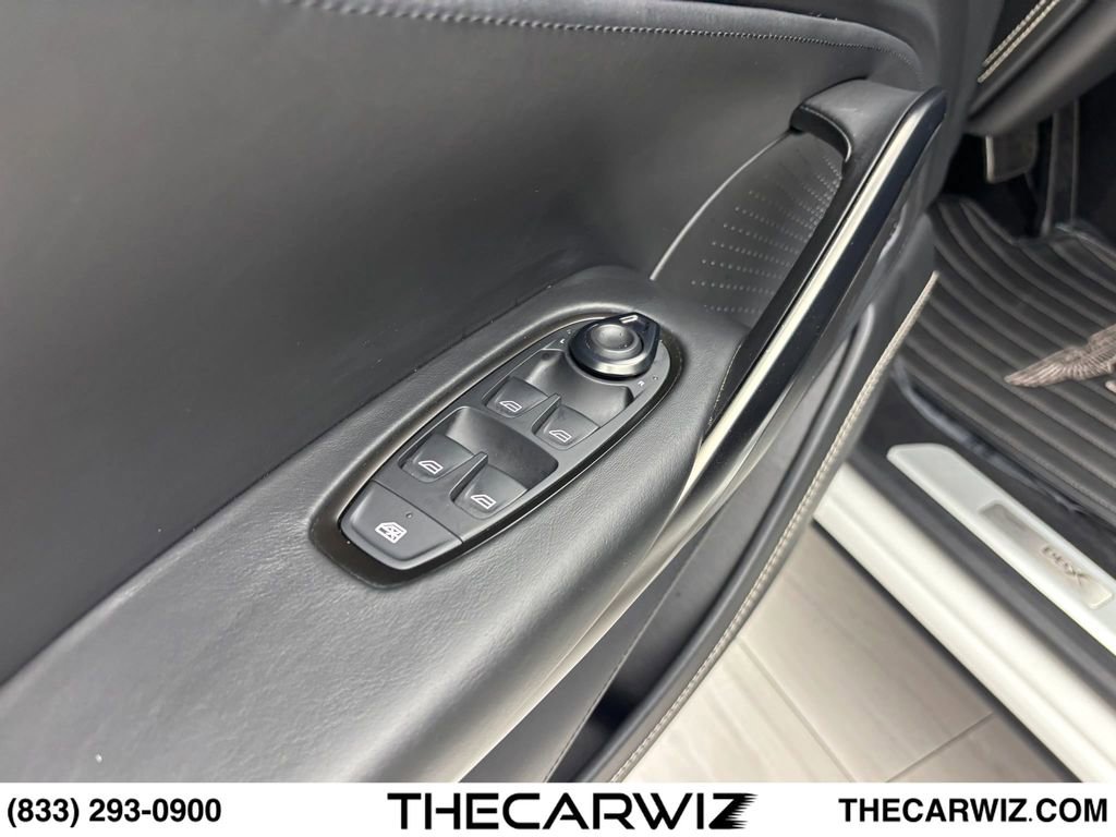 Used 2021 Aston Martin DBX AWD/4WD image 53