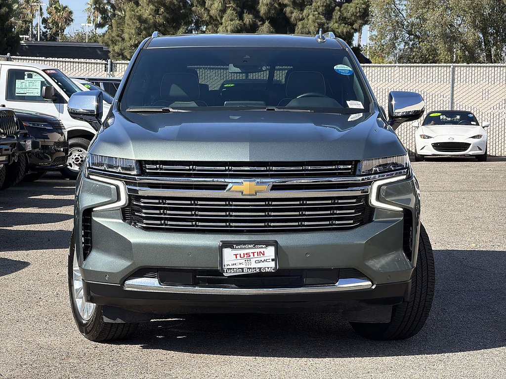 Used 2024 Chevrolet Tahoe Premier RWD image 2