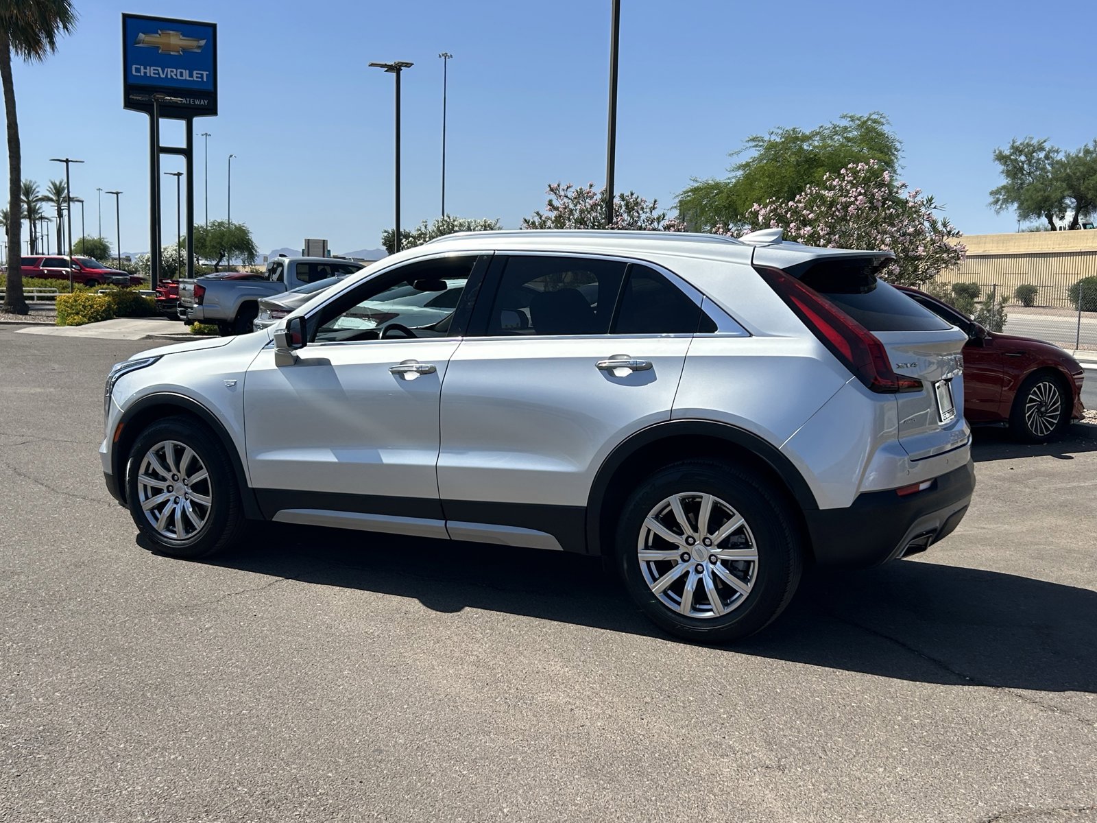 Certified 2022 Cadillac XT4 Premium Luxury w/ Safety Alert Package image 3