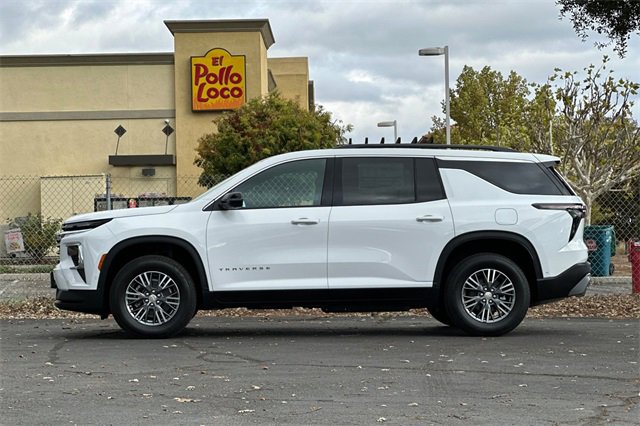 New 2026 Chevrolet Traverse LT image 9