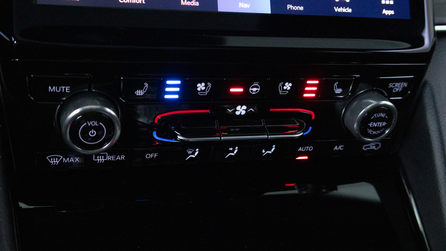 Used 2023 Jeep Grand Cherokee Overland AWD/4WD image 15
