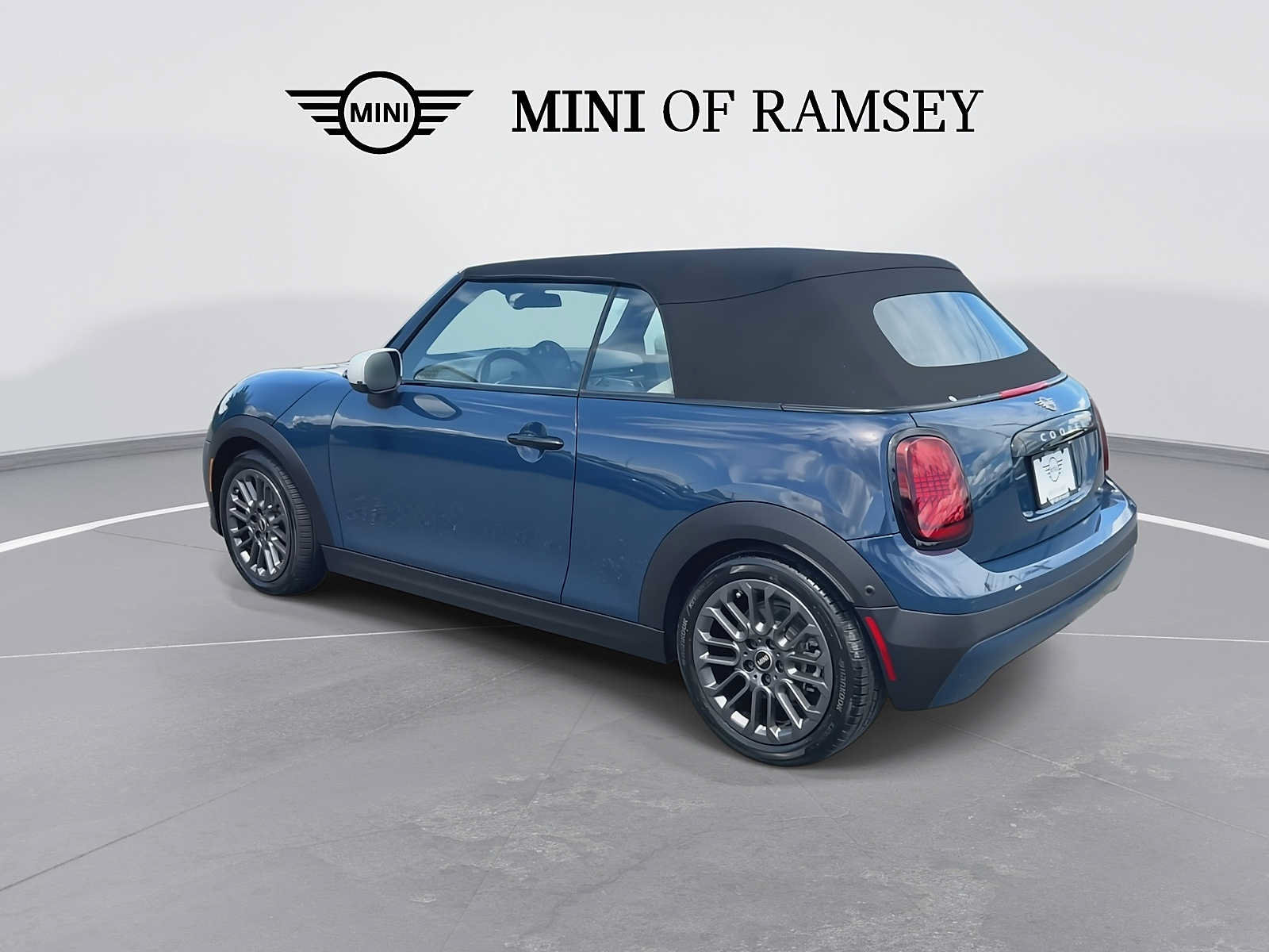 Used 2026 MINI Cooper S FWD image 6