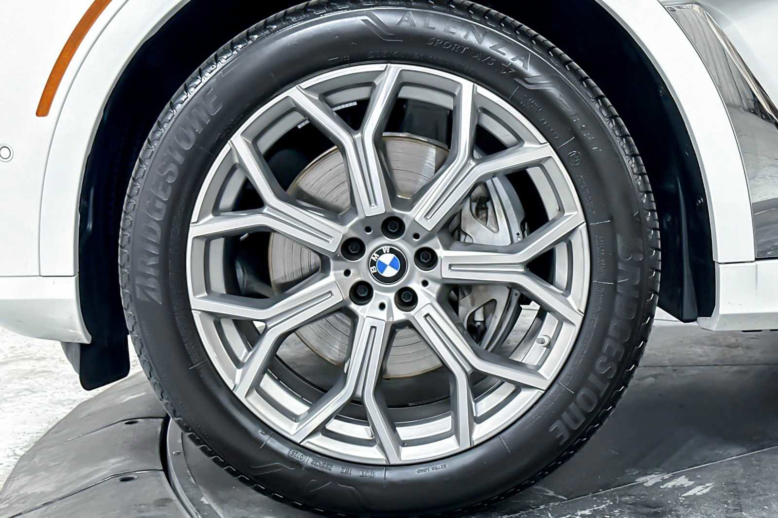 Used 2026 BMW X7 xDrive40i image 27