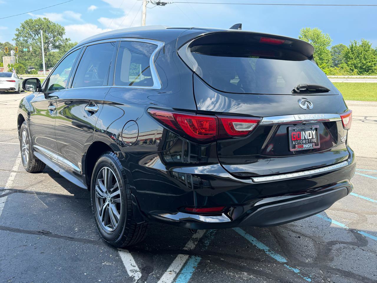 Used 2018 INFINITI QX60 Luxe w/ Premium Plus Package AWD/4WD image 4