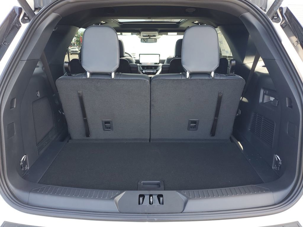 New 2026 Ford Explorer ST-Line w/ ST-Line Street Pack AWD/4WD image 33