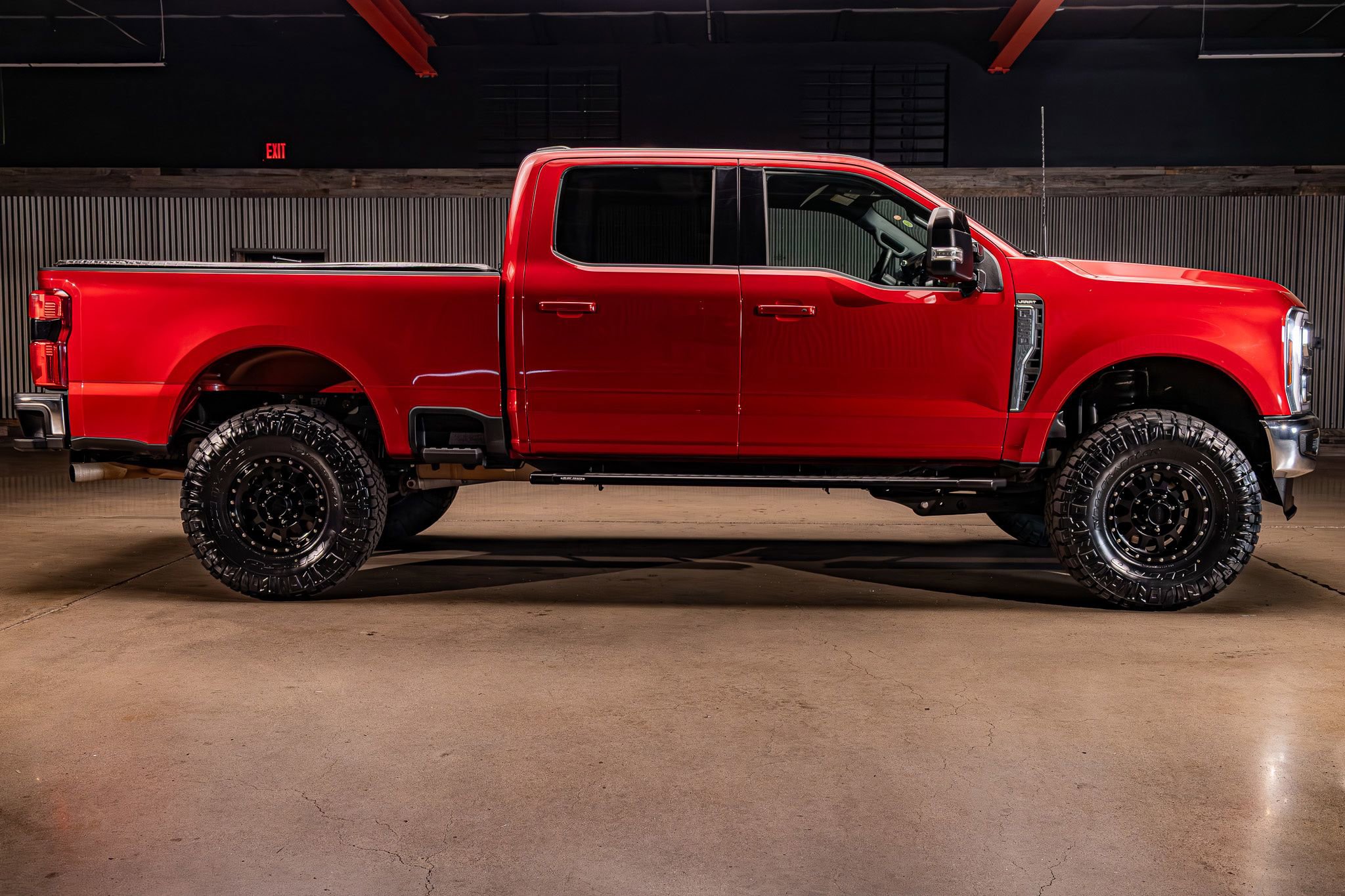 Used 2025 Ford F250 Lariat image 11