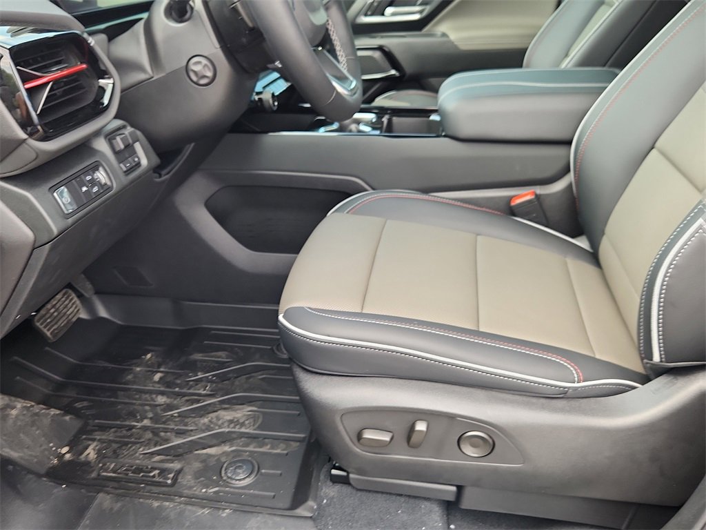 New 2026 Chevrolet Silverado EV Trail Boss image 7