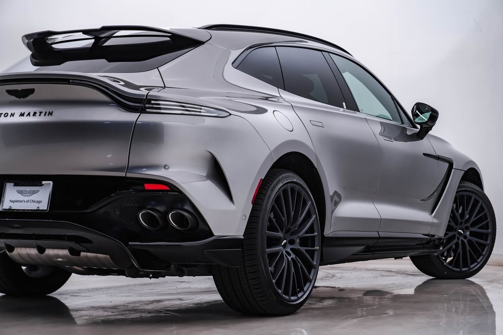 New 2025 Aston Martin DBX 707 image 10