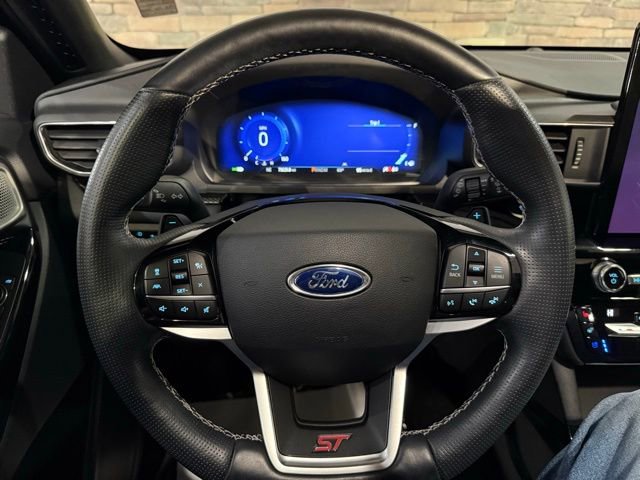 Used 2021 Ford Explorer ST w/ Equipment Group 401A AWD/4WD image 16