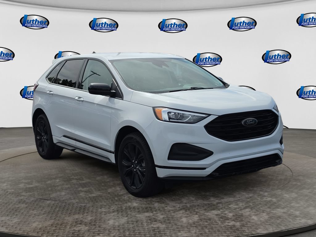 Used 2024 Ford Edge SE w/ Black Appearance Package AWD/4WD image 7
