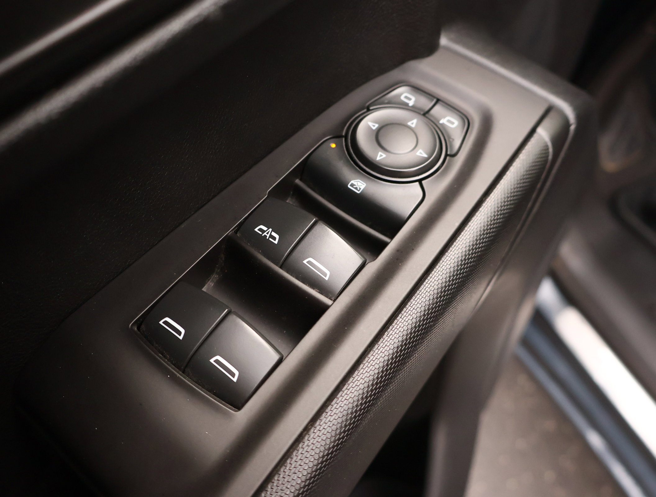 Used 2021 Chevrolet Silverado 1500 Custom image 7