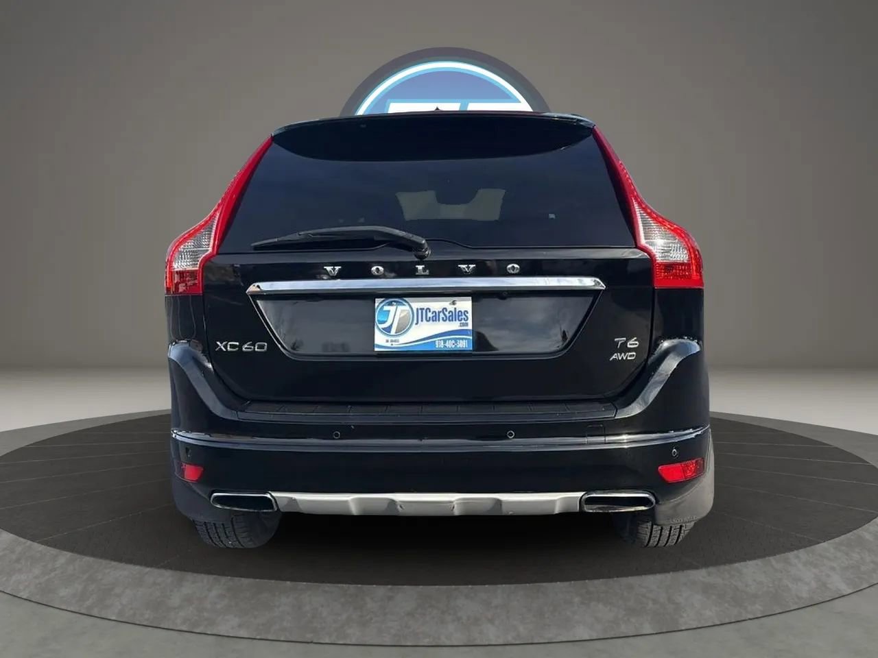 Used 2016 Volvo XC60 T6 Platinum image 11