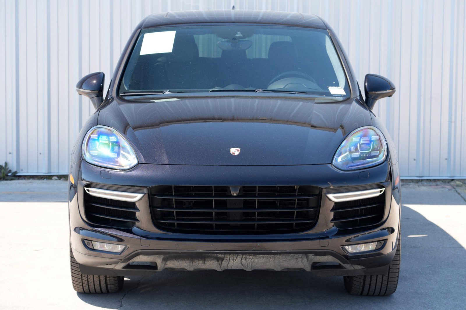 Used 2017 Porsche Cayenne Turbo image 46