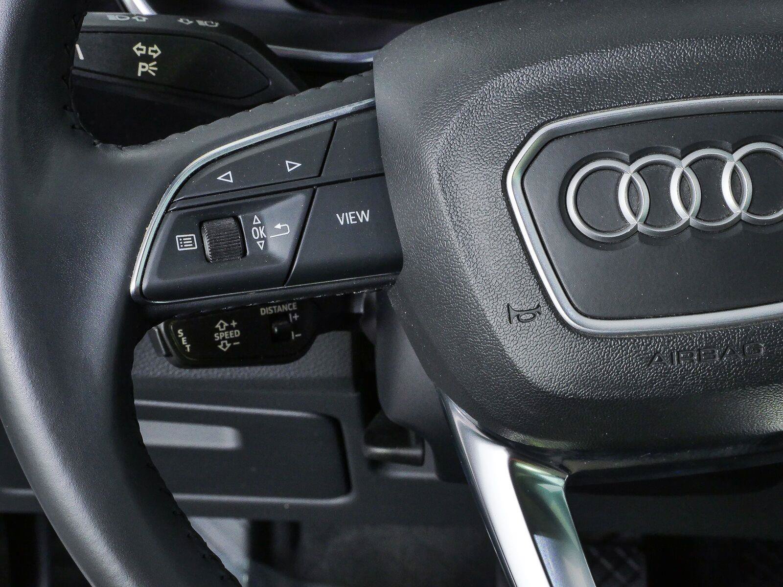 Used 2020 Audi Q3 2.0T Prestige AWD/4WD image 11