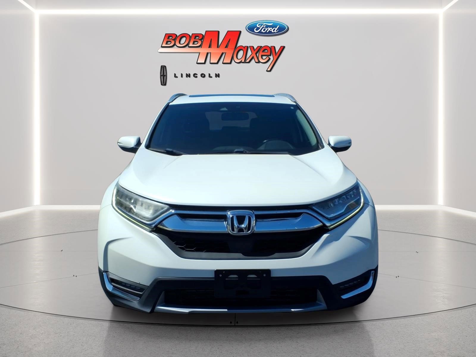 Used 2017 Honda CR-V Touring image 2
