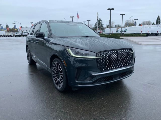 New 2026 Lincoln Aviator Black Label w/ Dynamic Handling Package AWD/4WD image 9