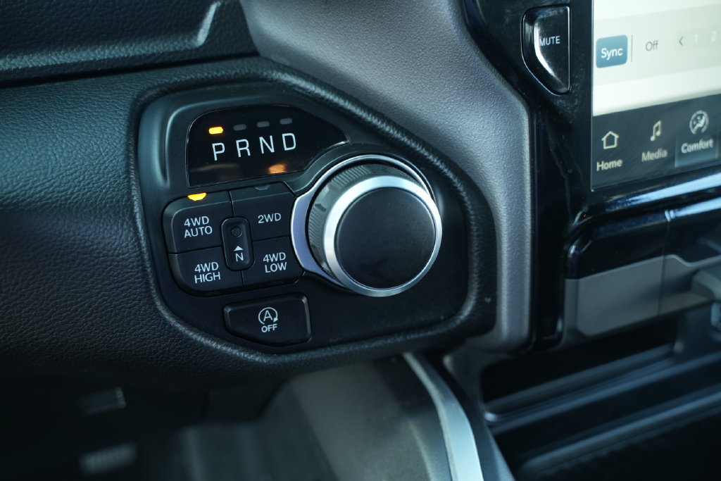 Used 2023 RAM 1500 Big Horn AWD/4WD image 33