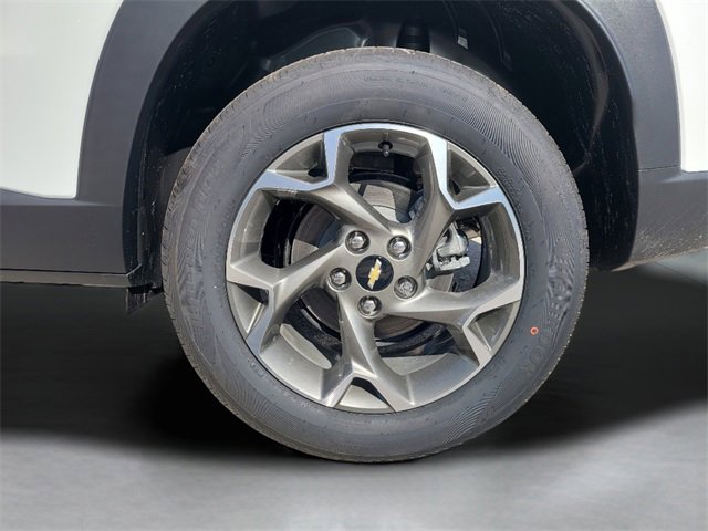 New 2026 Chevrolet Trax LT w/ Driver Confidence Package image 11