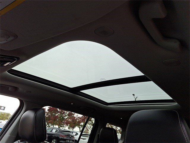 Used 2022 Jeep Grand Cherokee L Limited image 15