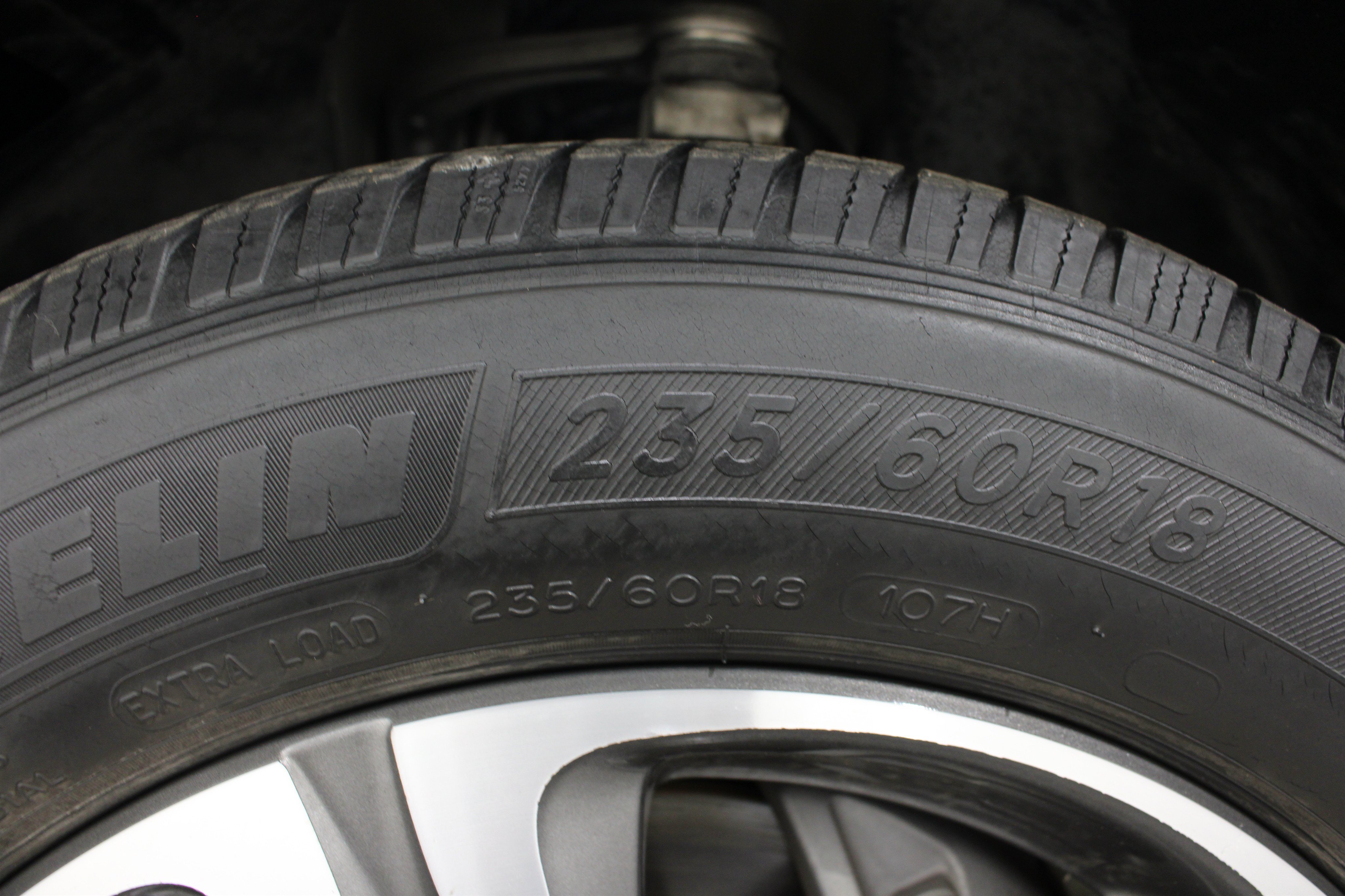 Used 2019 Mercedes-Benz GLC 300 4MATIC image 38