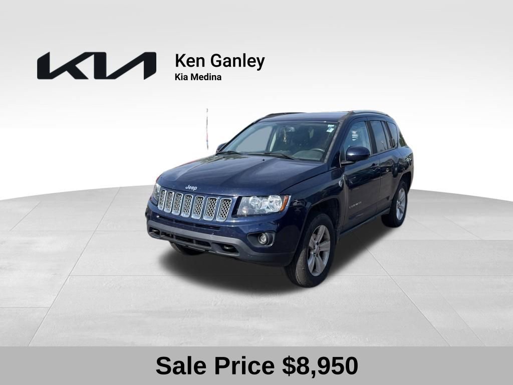 Used 2016 Jeep Compass Latitude AWD/4WD image 1