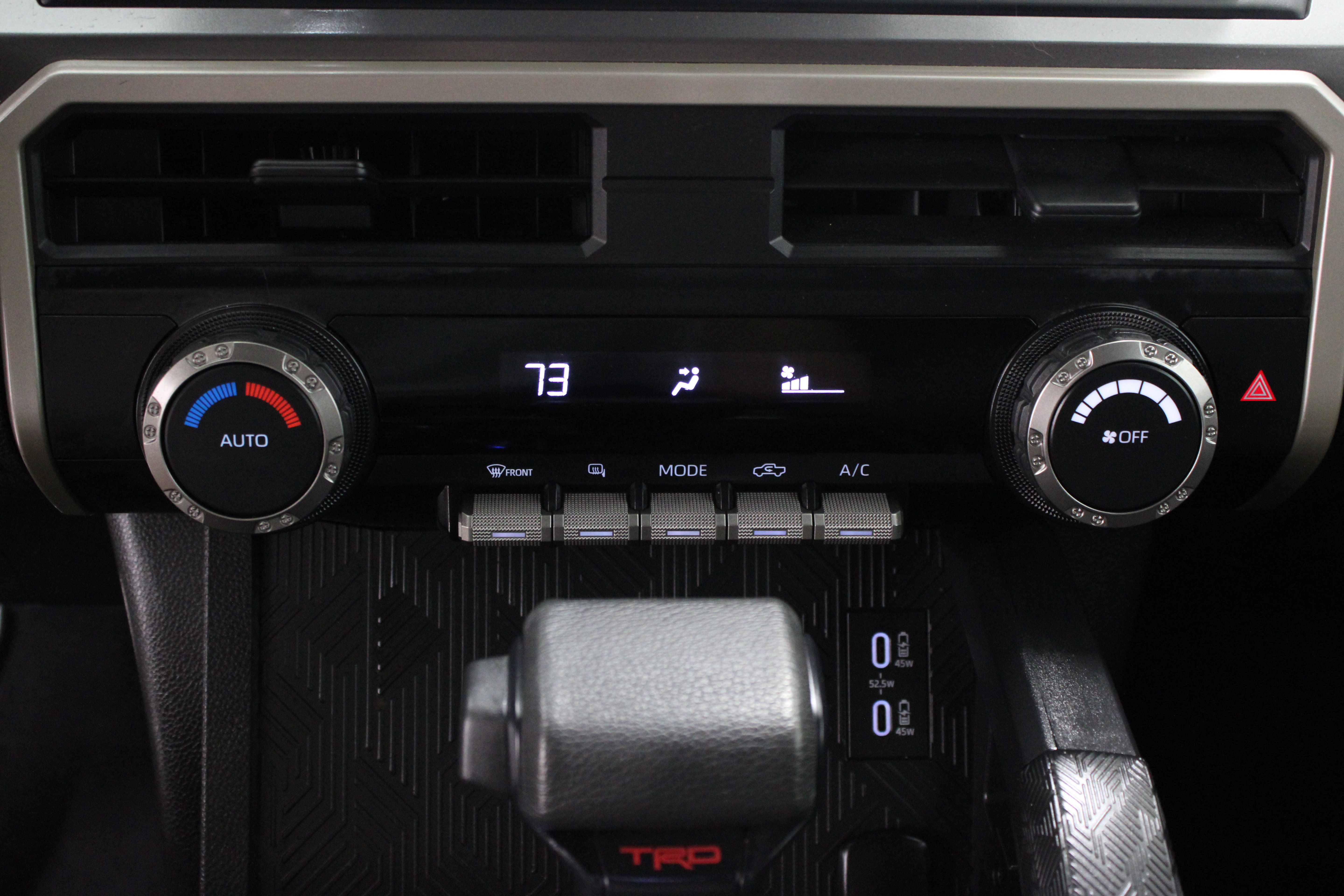 Used 2024 Toyota Tacoma TRD Sport AWD/4WD image 19
