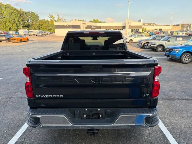 Used 2024 Chevrolet Silverado 1500 LT AWD/4WD image 5