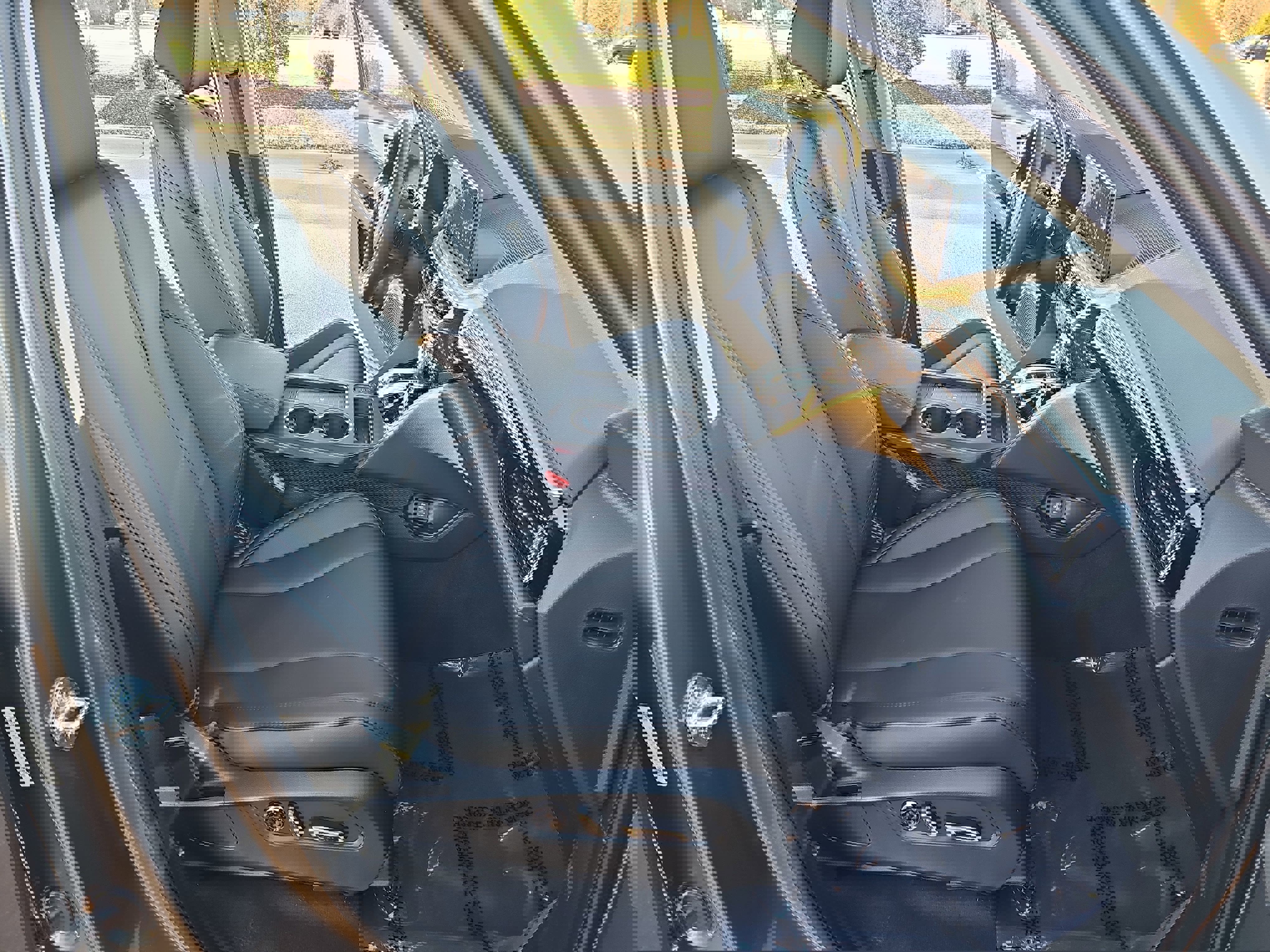 Used 2025 Acura MDX SH-AWD image 10