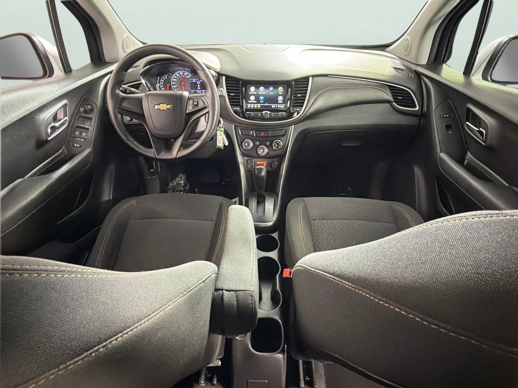 Used 2019 Chevrolet Trax LS FWD image 28