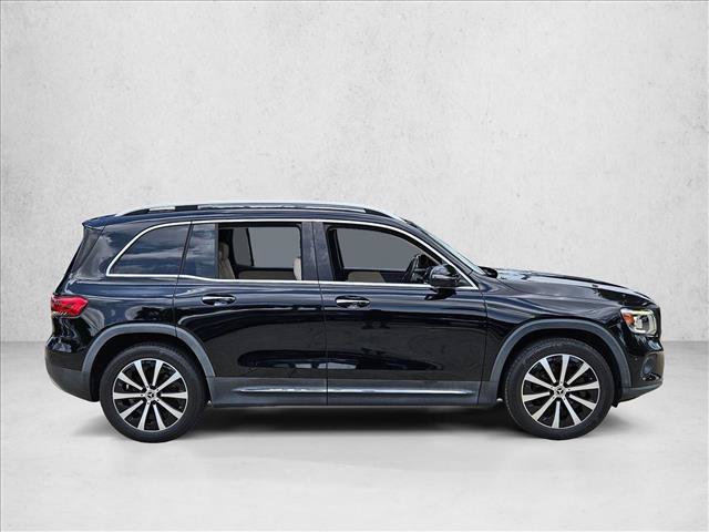 Used 2022 Mercedes-Benz GLB 250 image 4