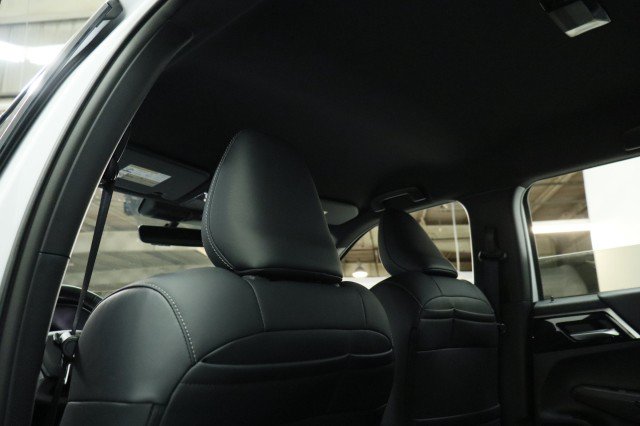 New 2026 Mitsubishi Outlander LE FWD image 22
