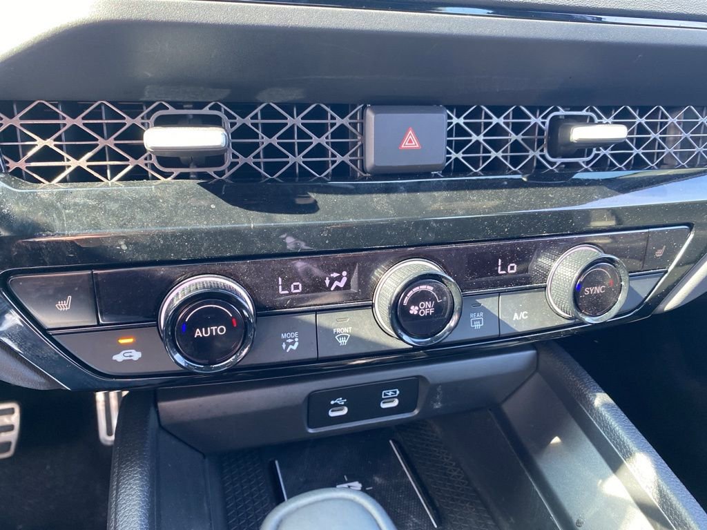 Used 2025 Honda Accord Sport image 32