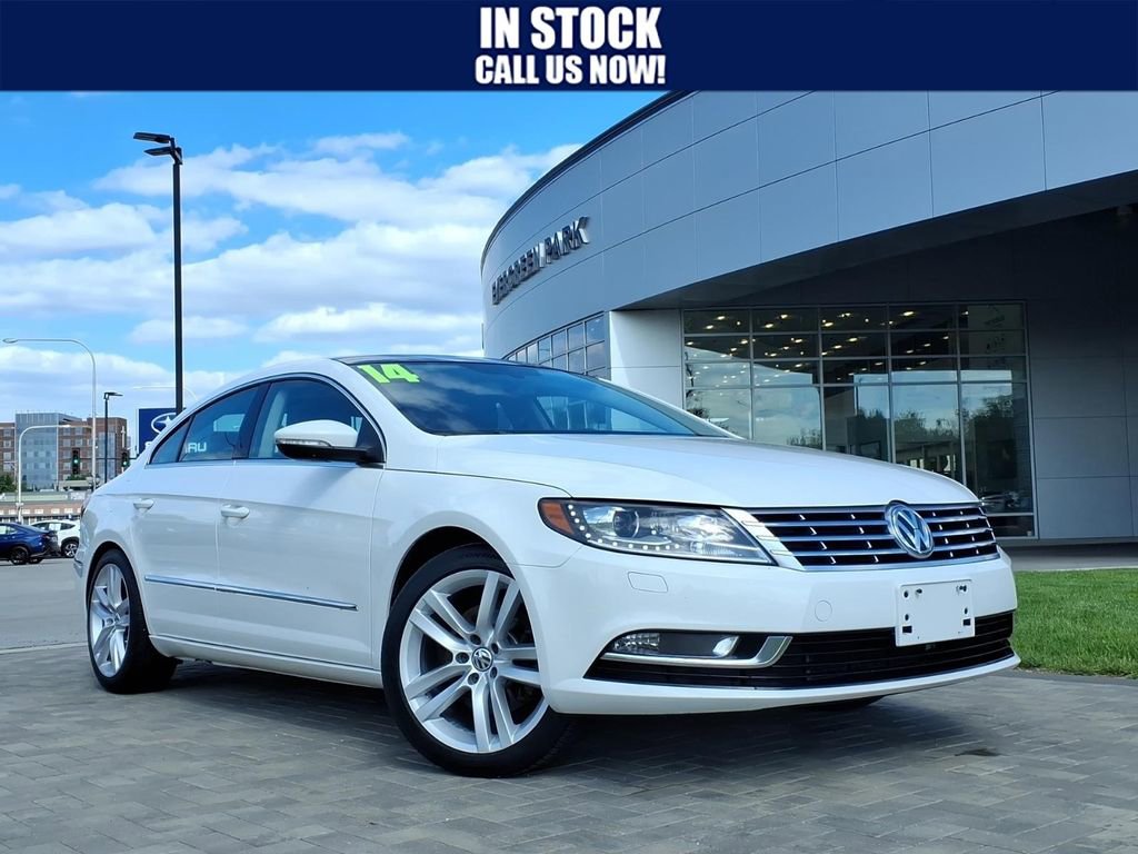 Used 2014 Volkswagen CC Executive FWD image 1