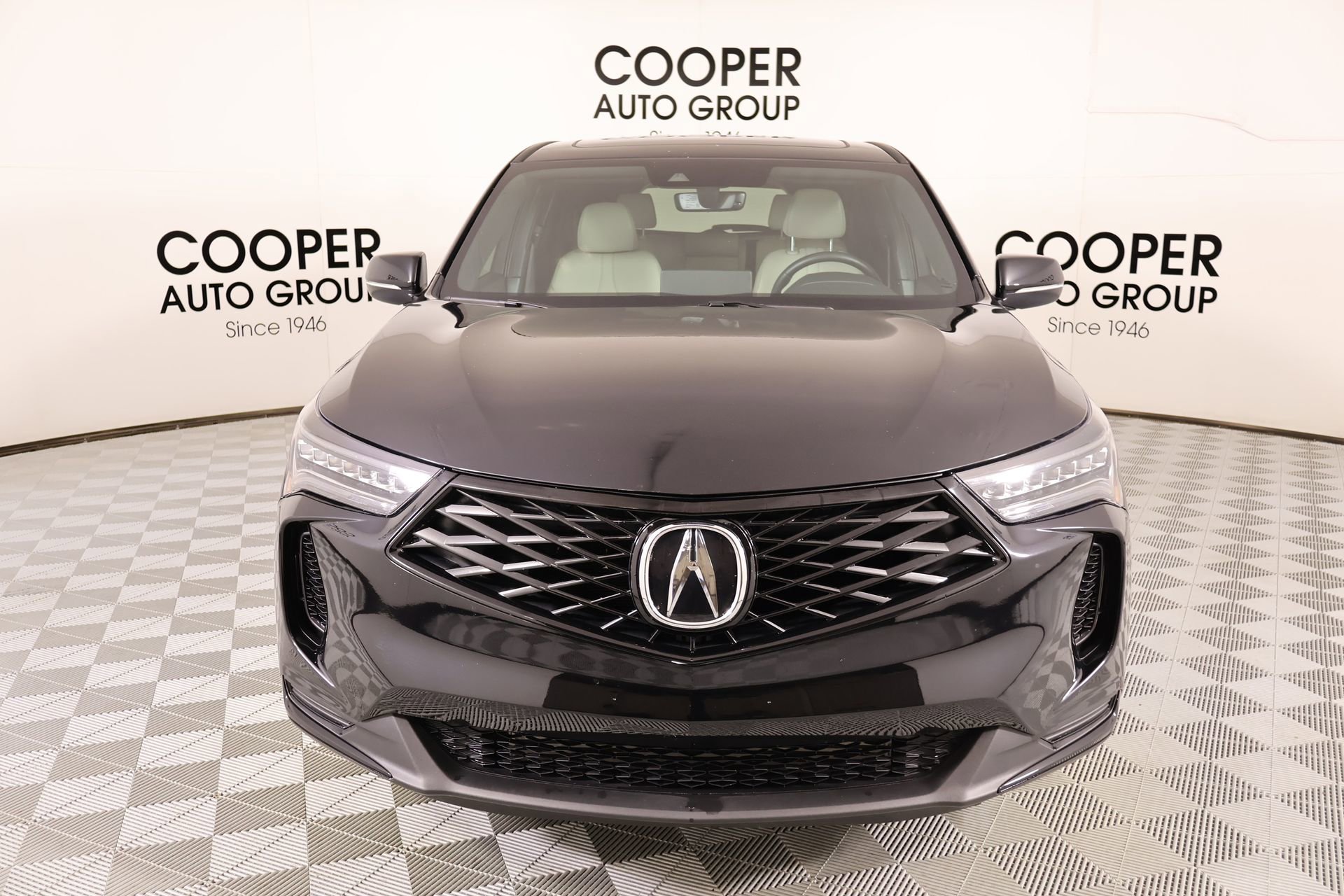 Used 2025 Acura RDX SH-AWD image 9