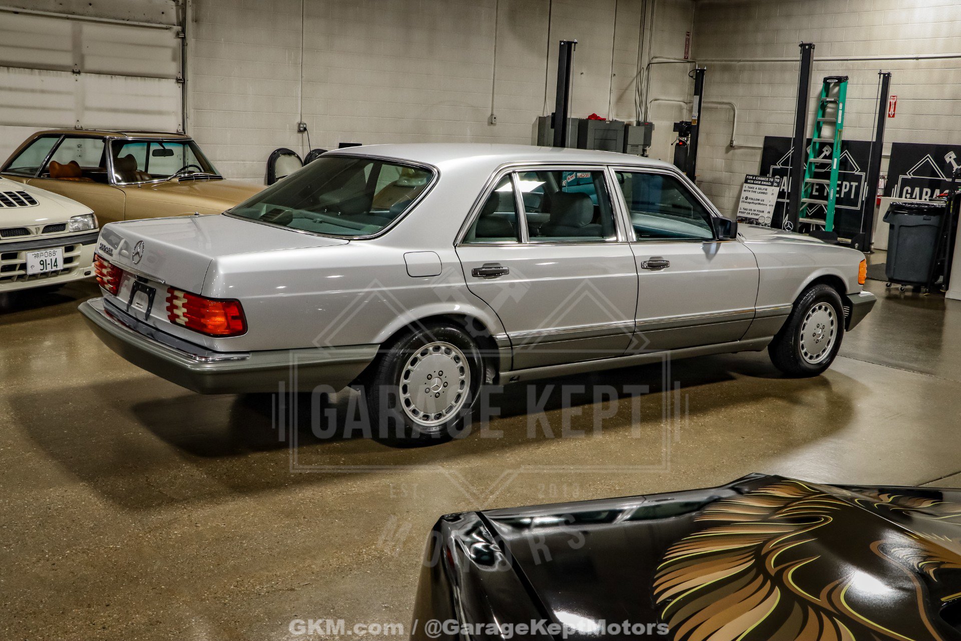 Used 1991 Mercedes-Benz 560 SEL image 9