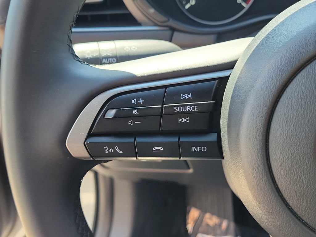 Certified 2026 MAZDA MAZDA3 s Sport FWD image 23