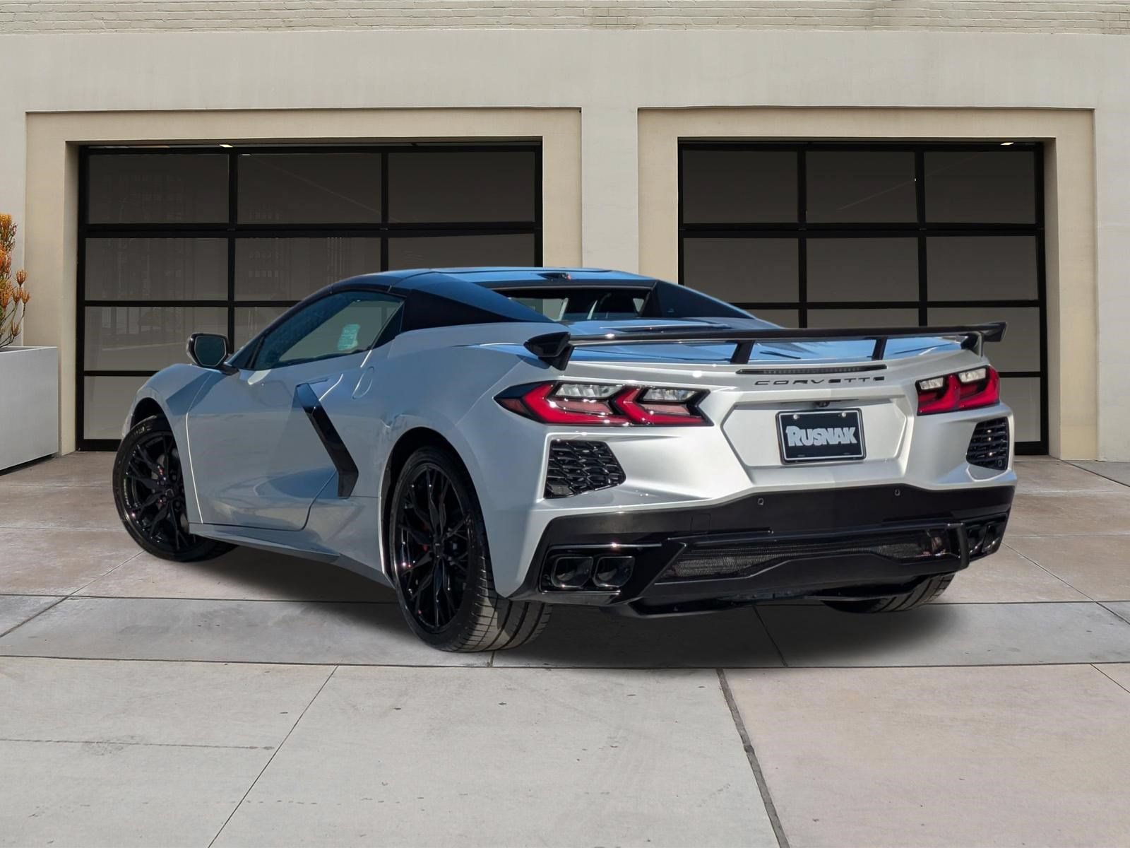 Used 2026 Chevrolet Corvette Stingray Premium Conv w/ Z51 Performance Package RWD image 2