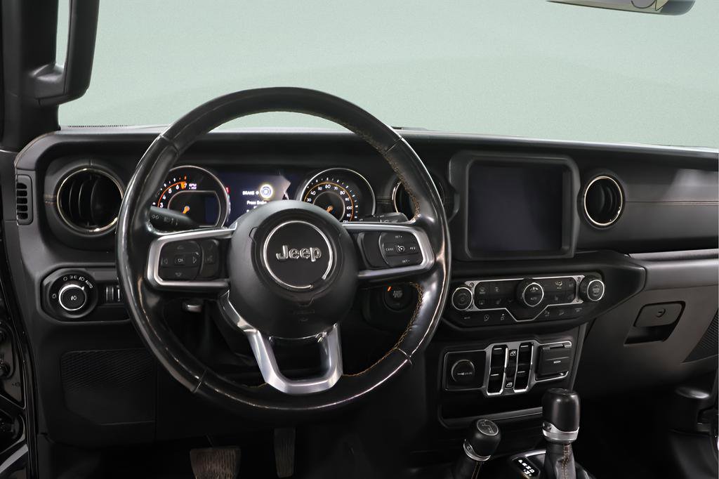 Used 2021 Jeep Wrangler Unlimited Sahara AWD/4WD image 9