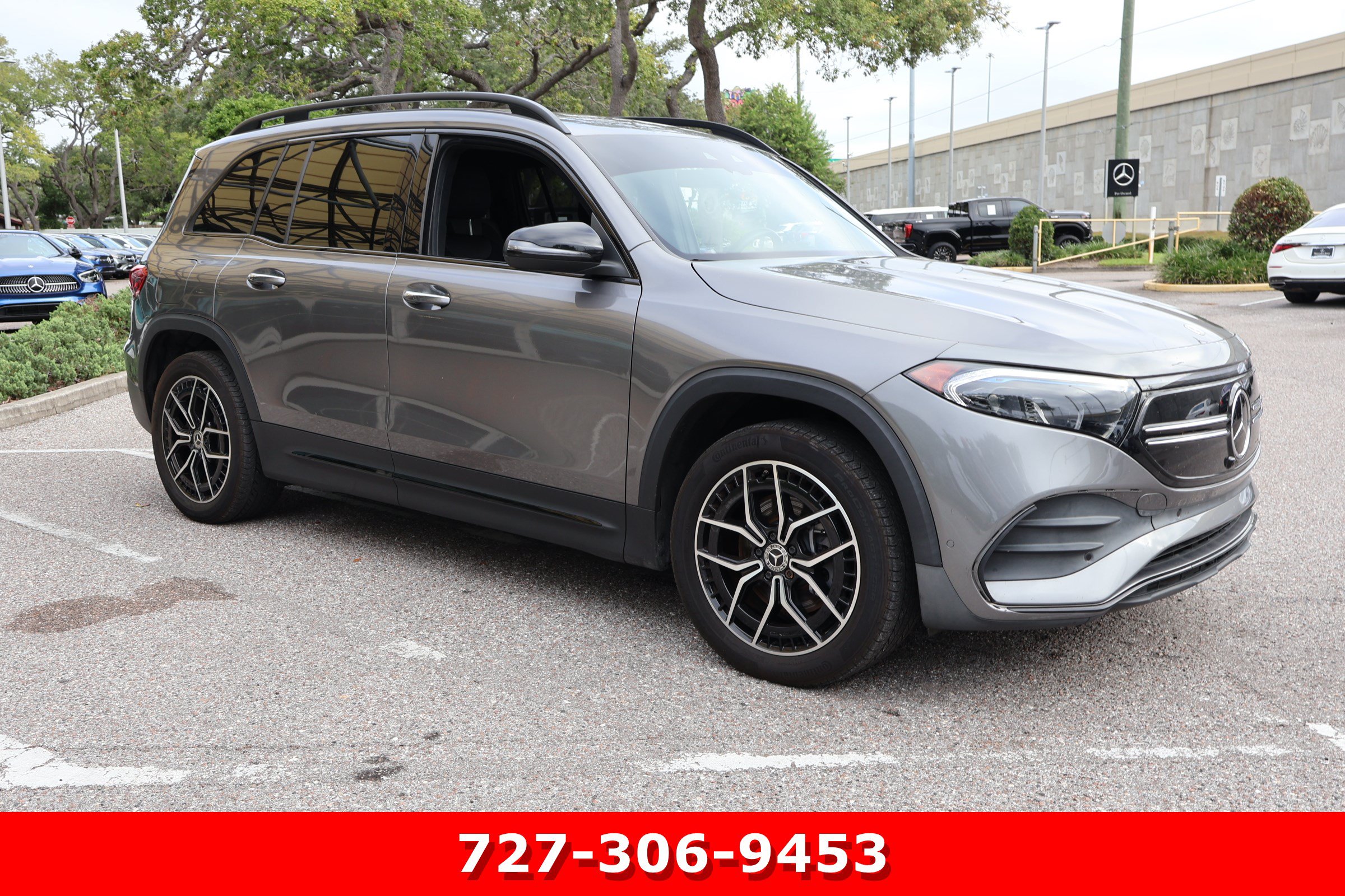 Certified 2023 Mercedes-Benz EQB 300 4MATIC image 11